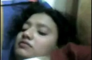XXX Squeezed रेत बाहेर पुच्ची वर अंडी मसाजर नंतर एक आनंददायक गोष्टीची मेजवानी
