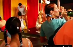 XXX लग्न picked मदत केली शेजारी