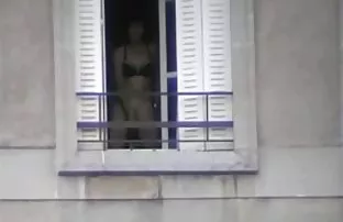 XXX दोन coeds रशिया पासून pleasuring एक फ्रान्सच्या रोजी सुट्टी