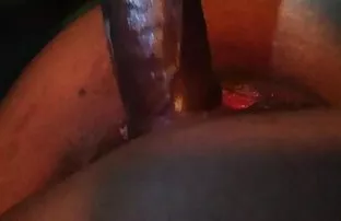 XXX Olesya वागणे आणि big-dick बोटे पुच्ची