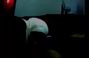XXX स्त्री पुरुष समागम बीच वर एक मुलगी चष्मा