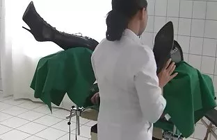 XXX खूप लोकांना झवणारी बाई झिंगणे ती होती एक एकाच वेळी एकाच मुलीशी दोघांनी संभोग करणे
