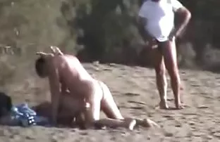 XXX नंतर जिव्हाळ्याचा मालिश मुलगी देण्यास सांगितले शोषून घेणे