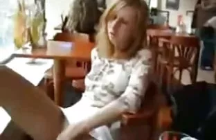 XXX अक्षम आहेत देण्यासाठी तरुण मसाजर