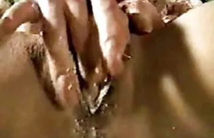XXX भोक मध्ये Lena ठेवलेल्या एक मोठा Dildo गुलाबी