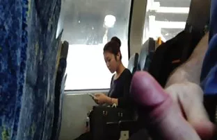 XXX Anton आहे टाळता आपल्या चिक ब्रश करता दात, vybav तिच्या मजला वर