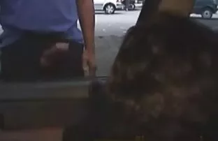 XXX मदत मुलगी आराम आपली जीभ आणि fucking