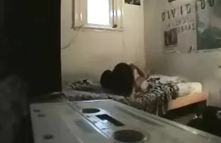 XXX भेटले एक मुलगी रस्त्यावर आणि fucked घरी poured एक झोपलेला गोळी