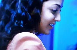 XXX एक शेजारी लगावले trelco स्वयंपाकघर टेबल वर