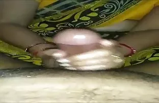 XXX सुंदर Violetta मिळकत गुदद्वारासंबंधीचा लांब गांड नितंब